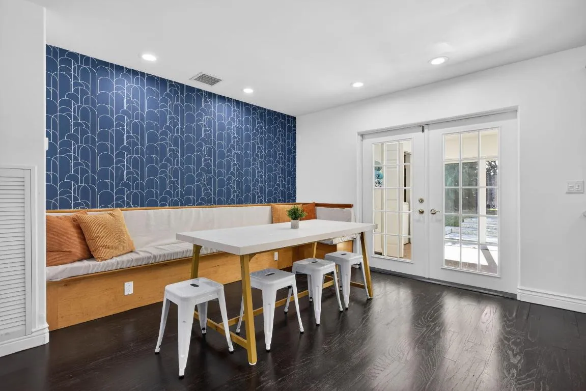 21-web-or-mls-736-6740