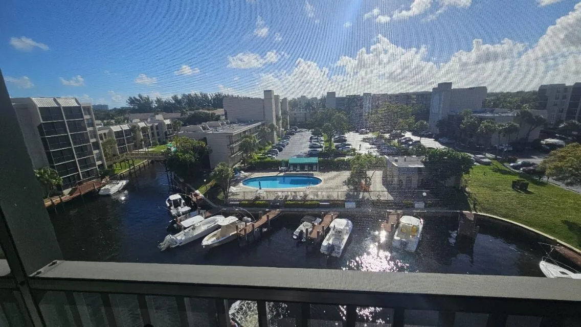 BOCA BAYOU BALCONY