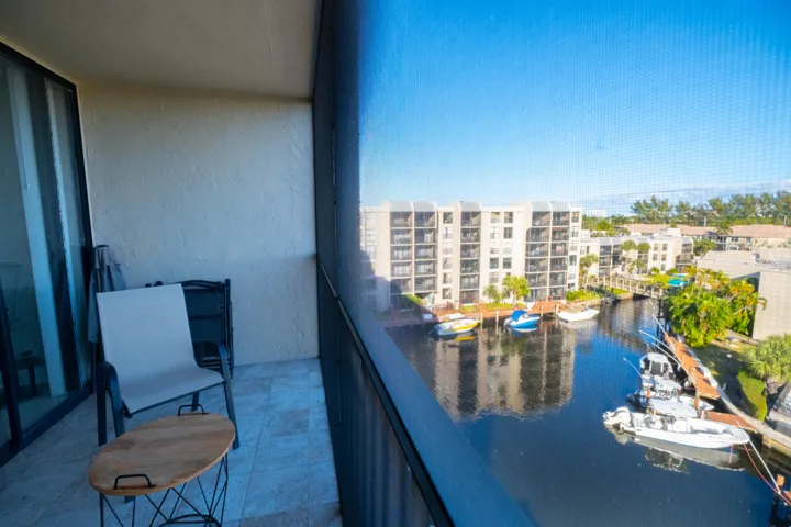 BOCA BAYOU VIEW