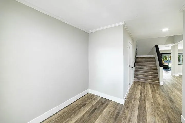 Vinyl Plank Floors