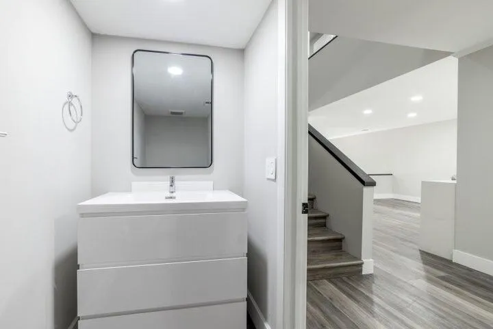 Powder Room