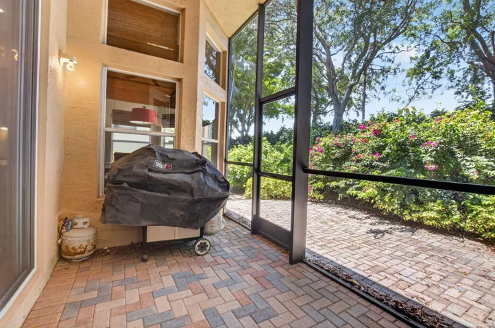 Screened Patio