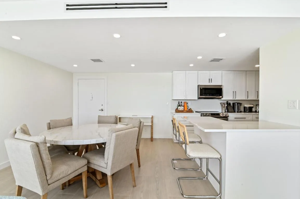 05 dining room 03