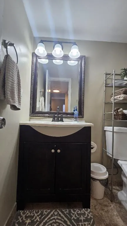 M139 2ND BATHROOM 1