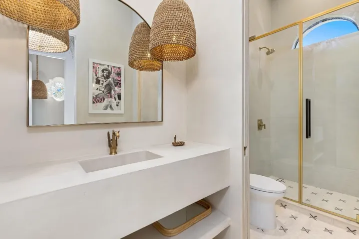 Guest bathroom