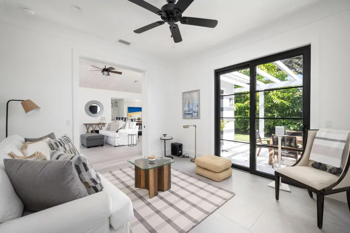 34-web-or-mls-506 Conn Way-34