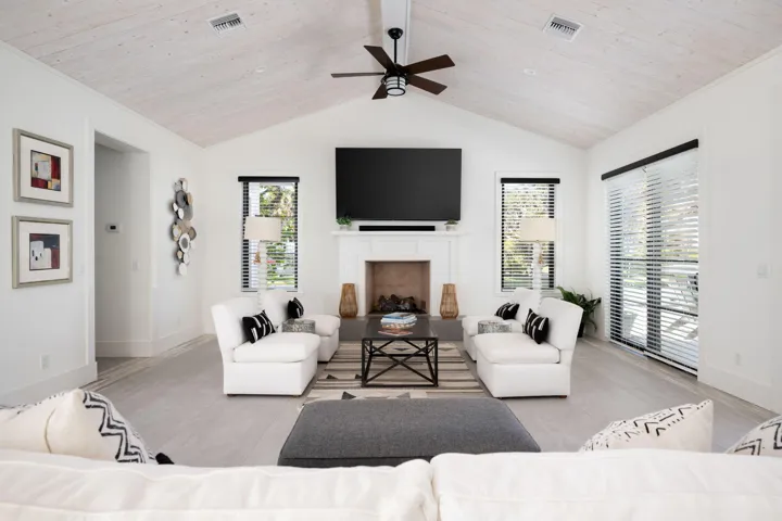 11-web-or-mls-506 Conn Way-11