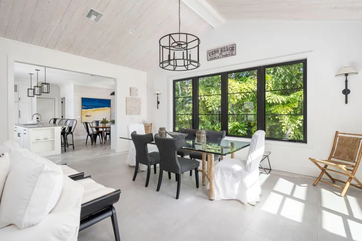 12-web-or-mls-506 Conn Way-12