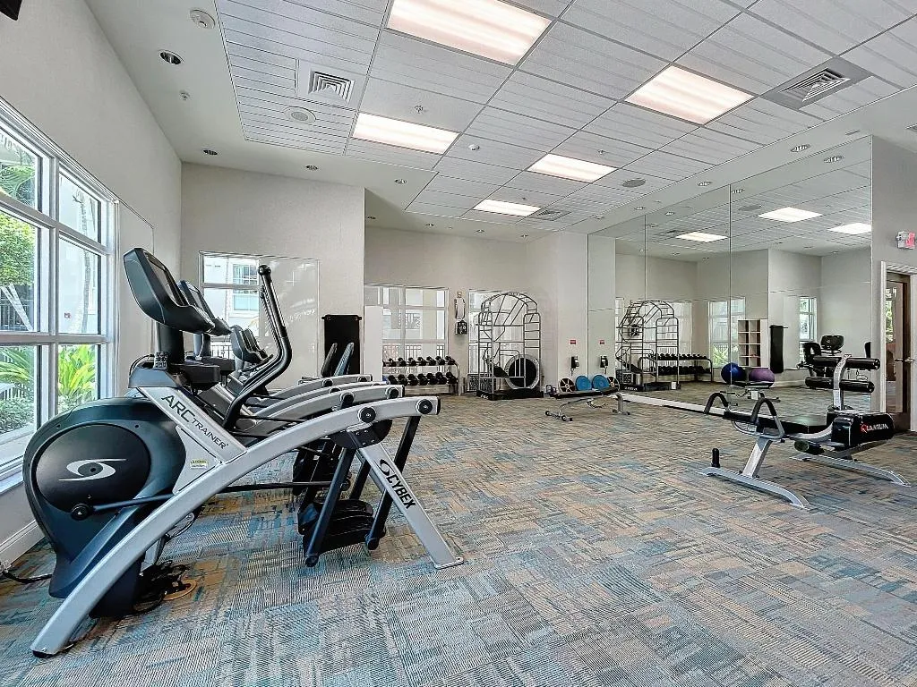 600 S Dixie Highway #630-33