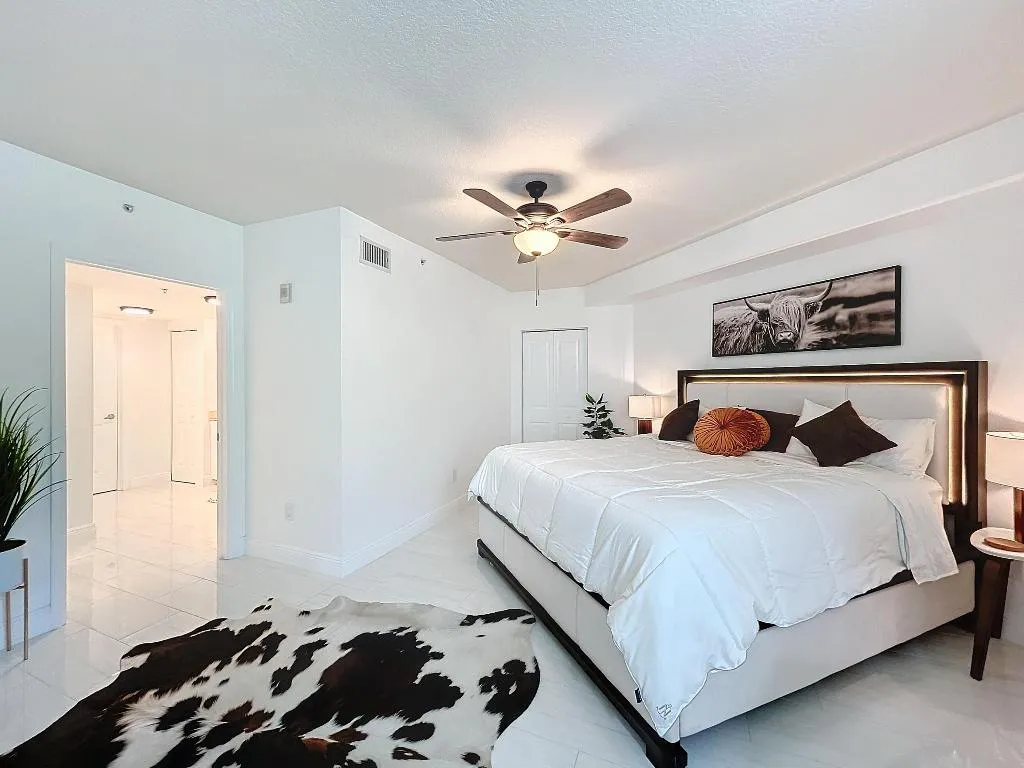 600 S Dixie Highway #630-16