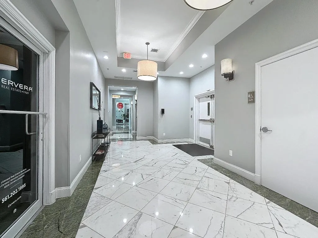 600 S Dixie Highway #630-27