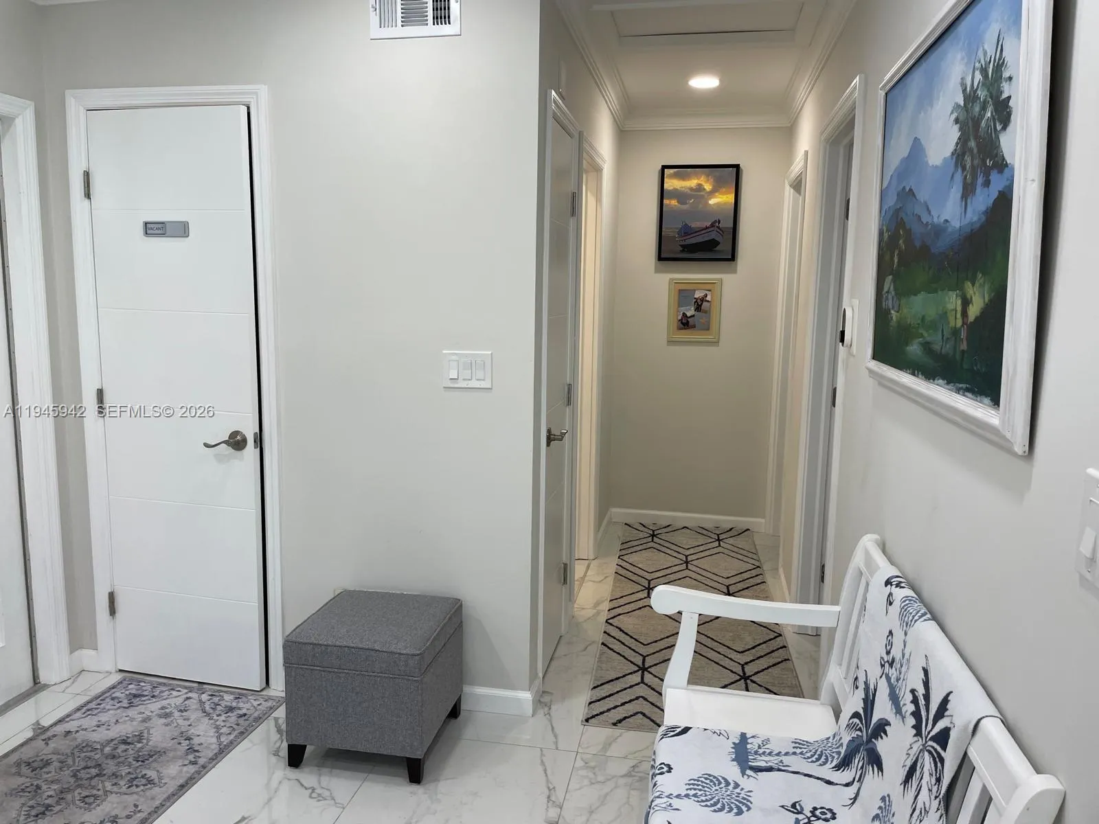 Foyer / Hallway