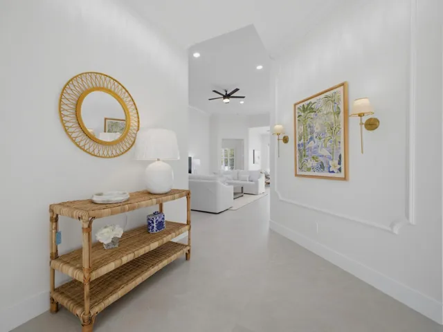 Foyer to Family