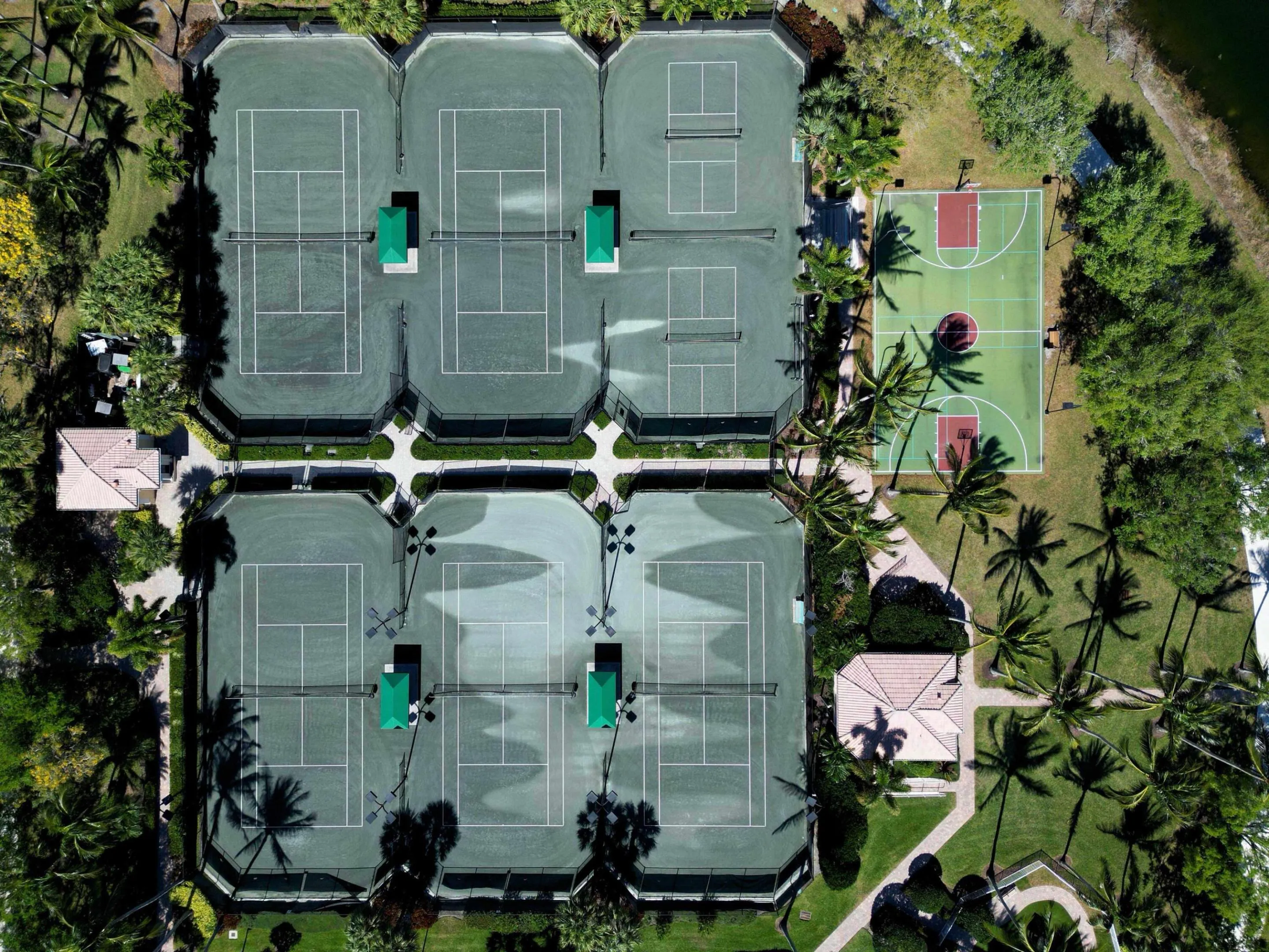 Clubhouse Above Tennis Pickleball Basket