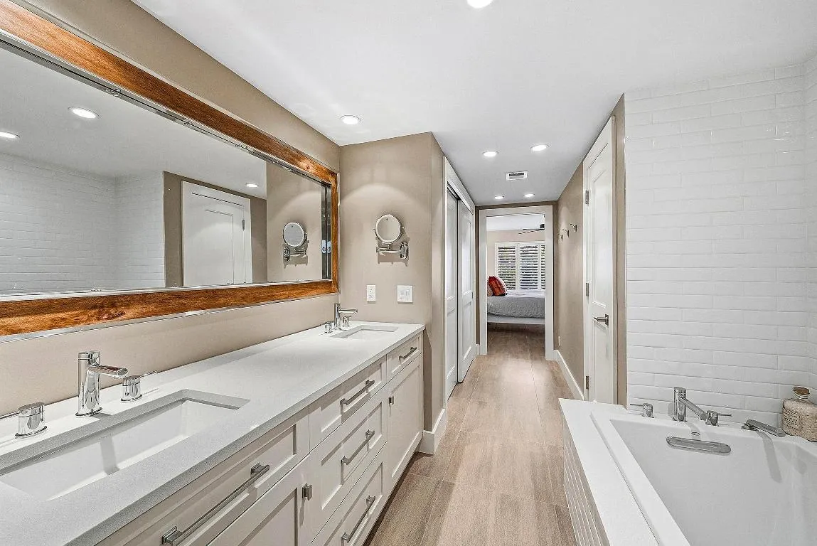 Main Bath