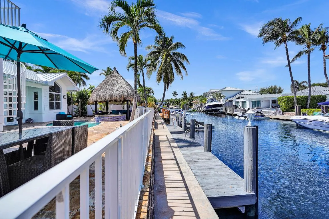 Dock