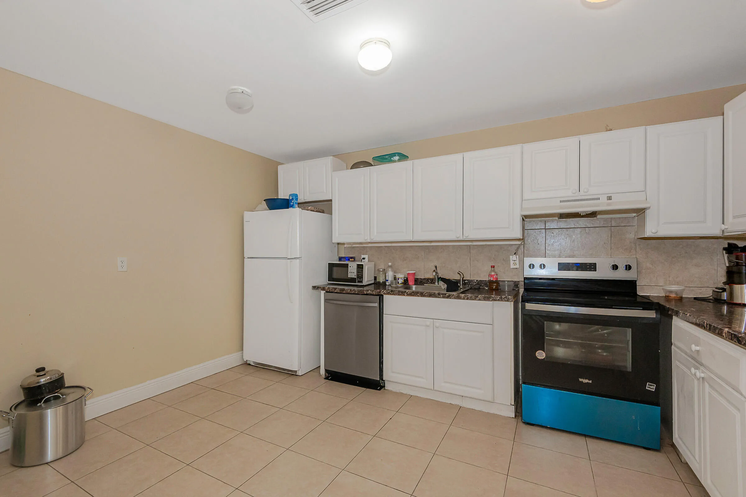 Property photo 42
