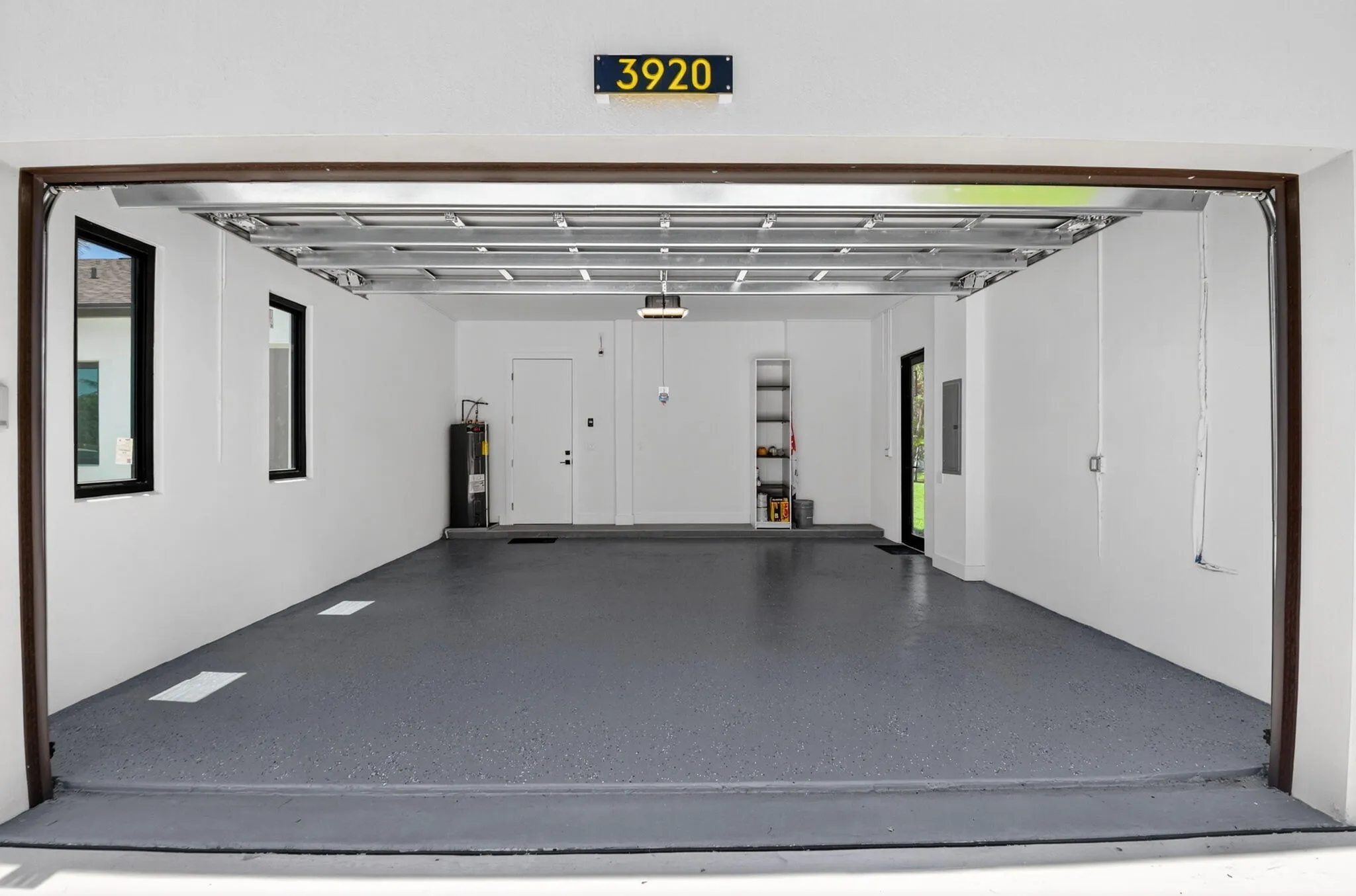 2 cars garage