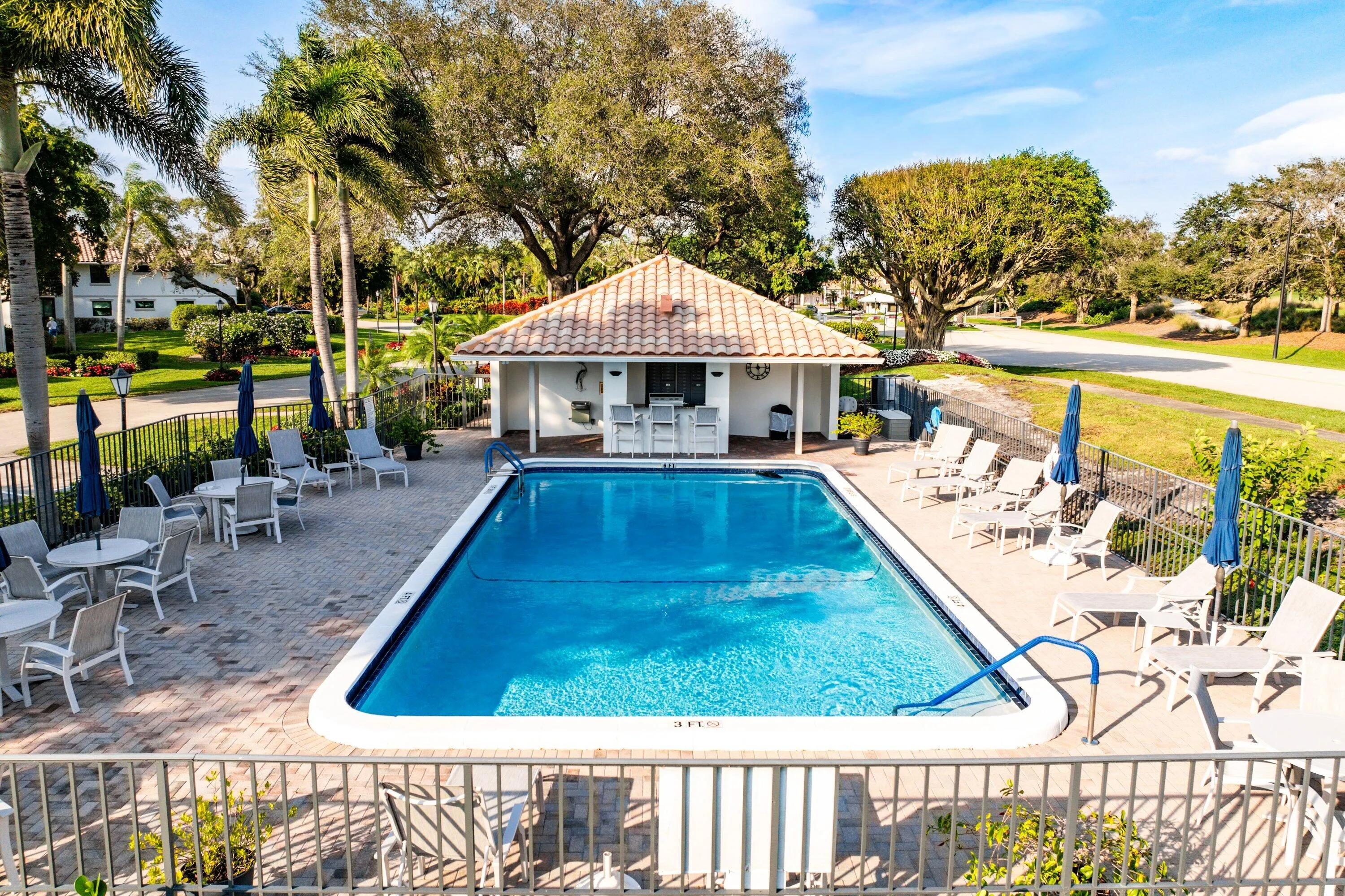 Area Pool