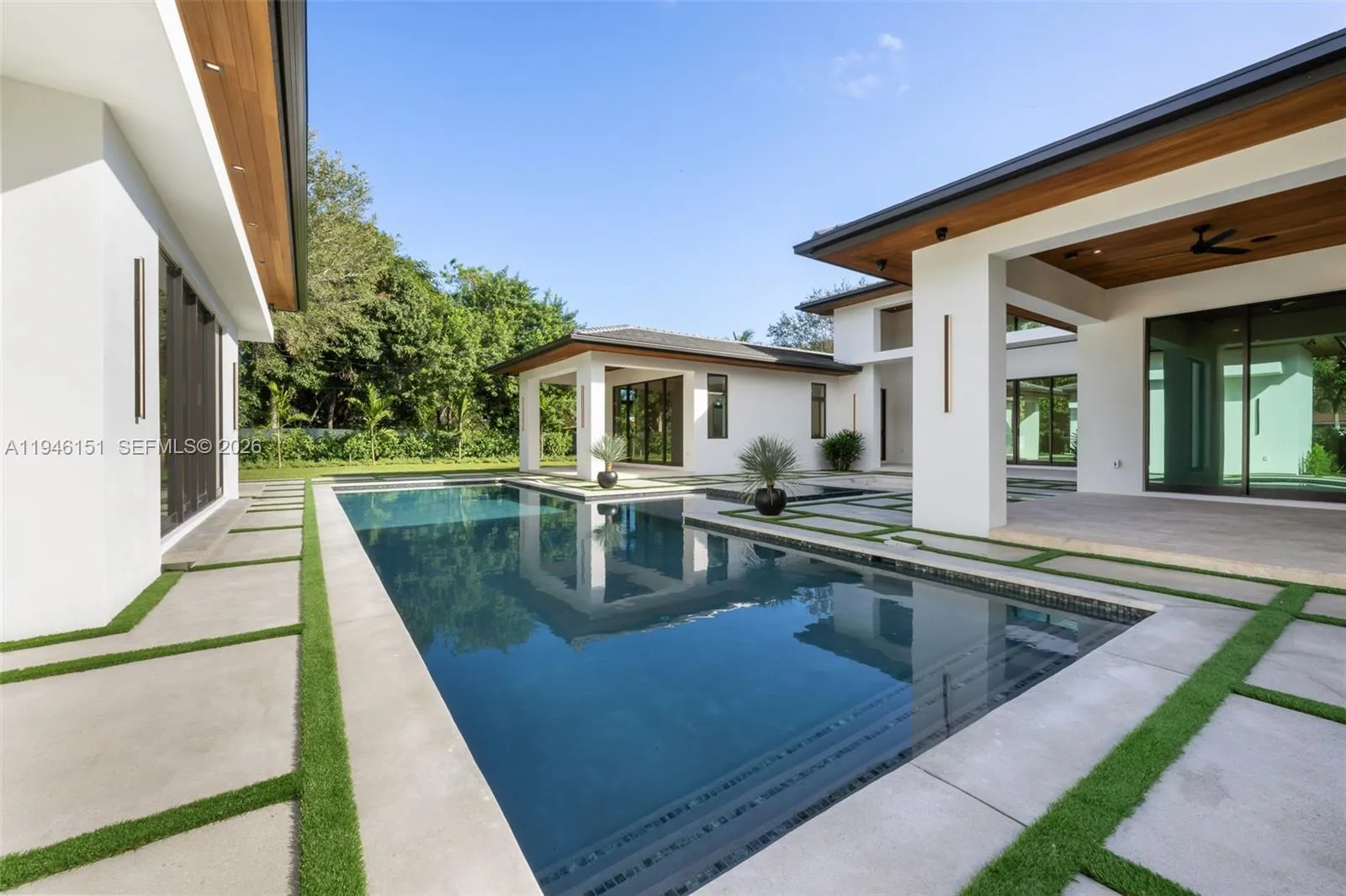 Property photo 87