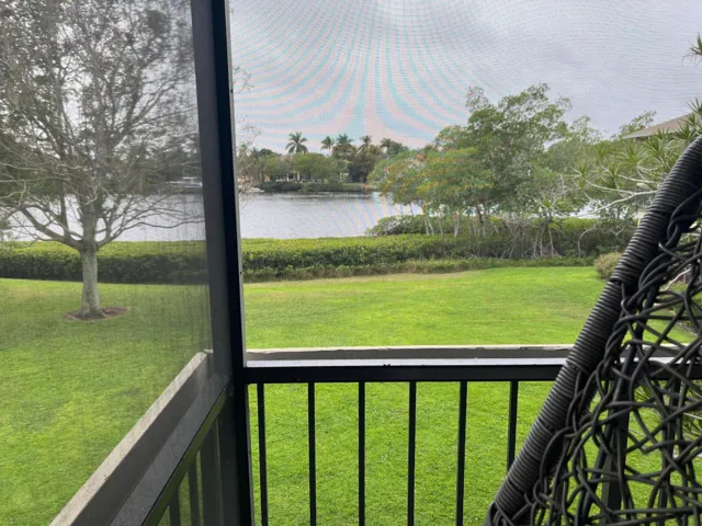 Views of the river from both patios