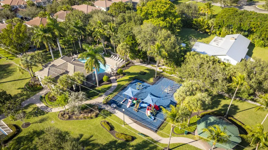 57_7167_Ivy_Crossing_Lane57_mls