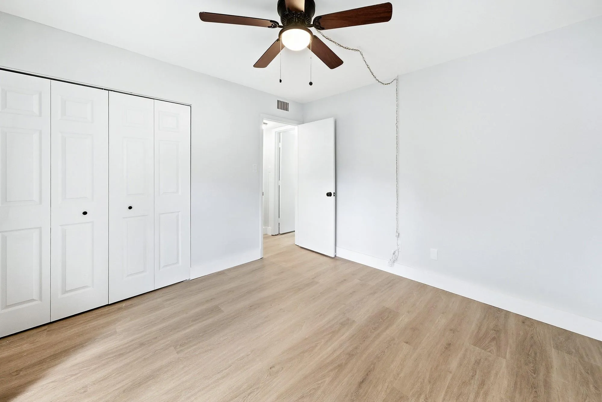 spare bedroom