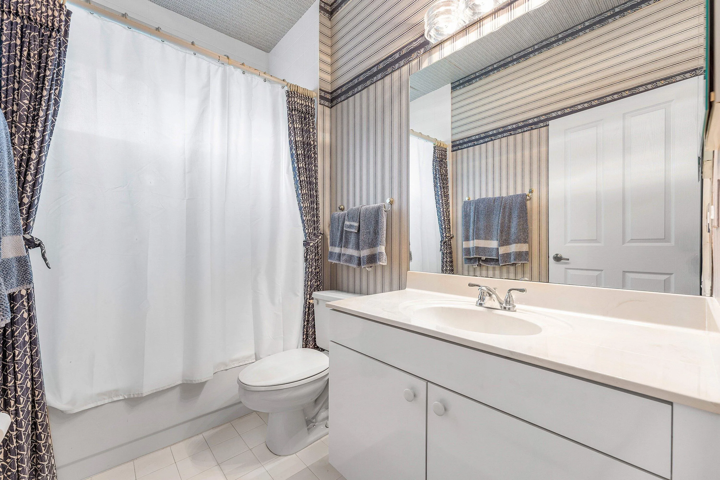 023-7707Northwest79thStreet-Tamarac-FL-3