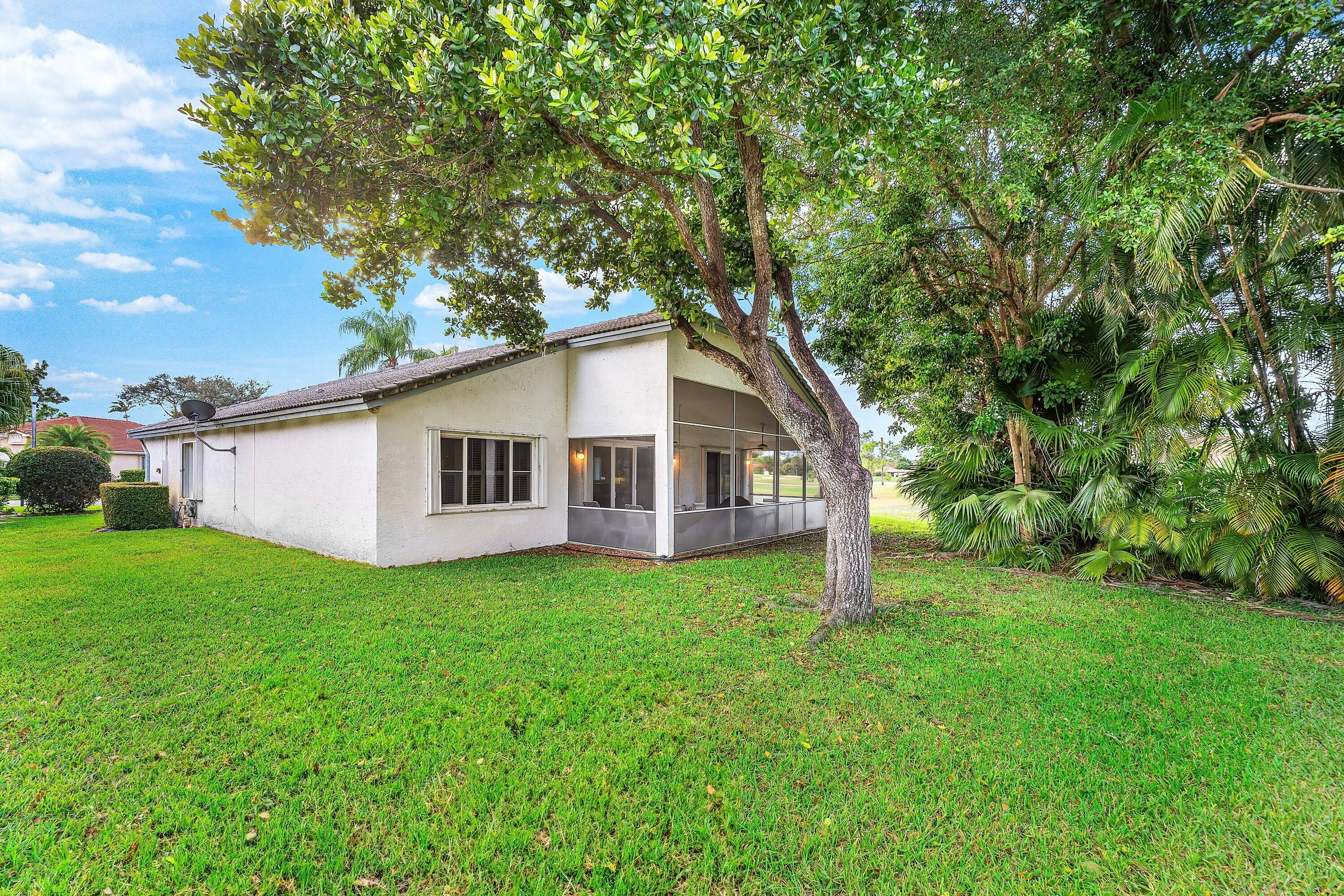 037-7707Northwest79thStreet-Tamarac-FL-3
