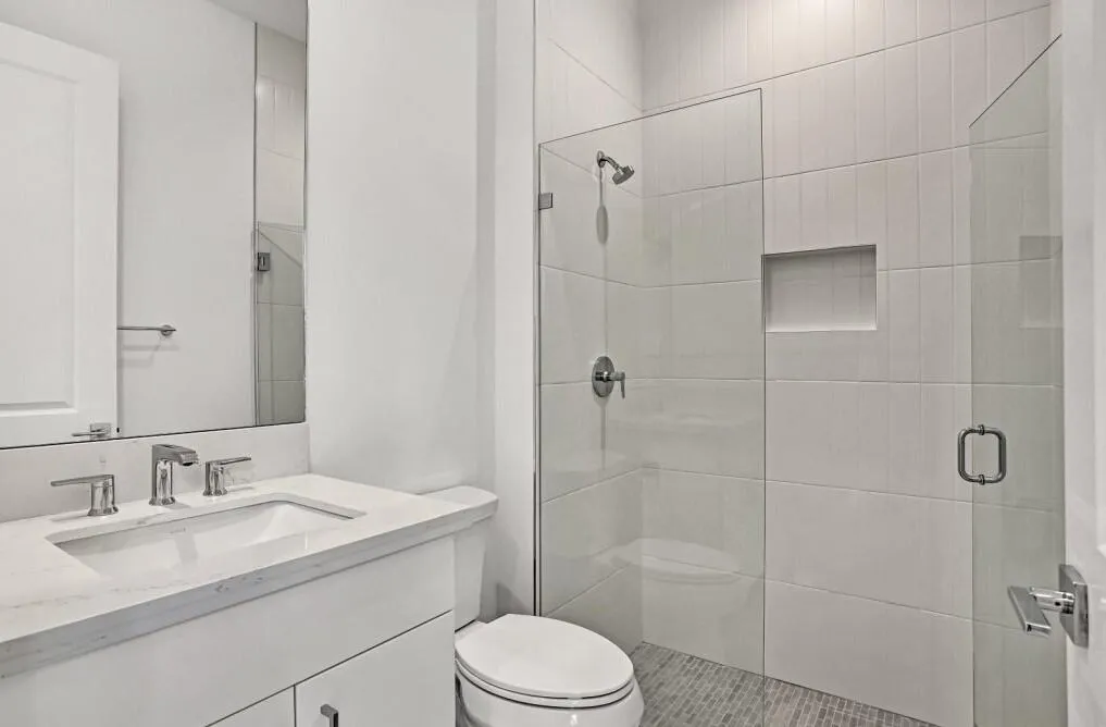 GUEST BATH