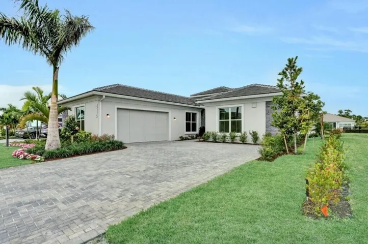 SHELBY CONTEMPORARY