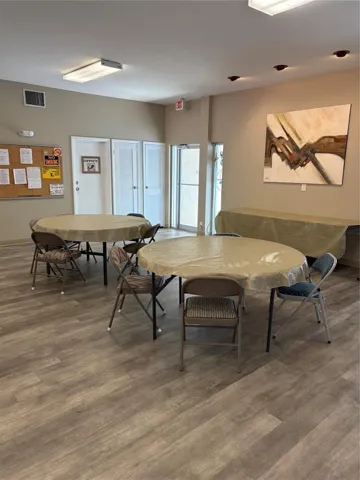 COMMUNITY CLUBHOUSE