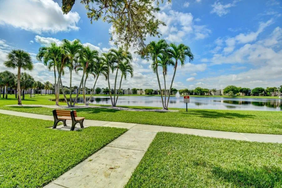 LV Lake2