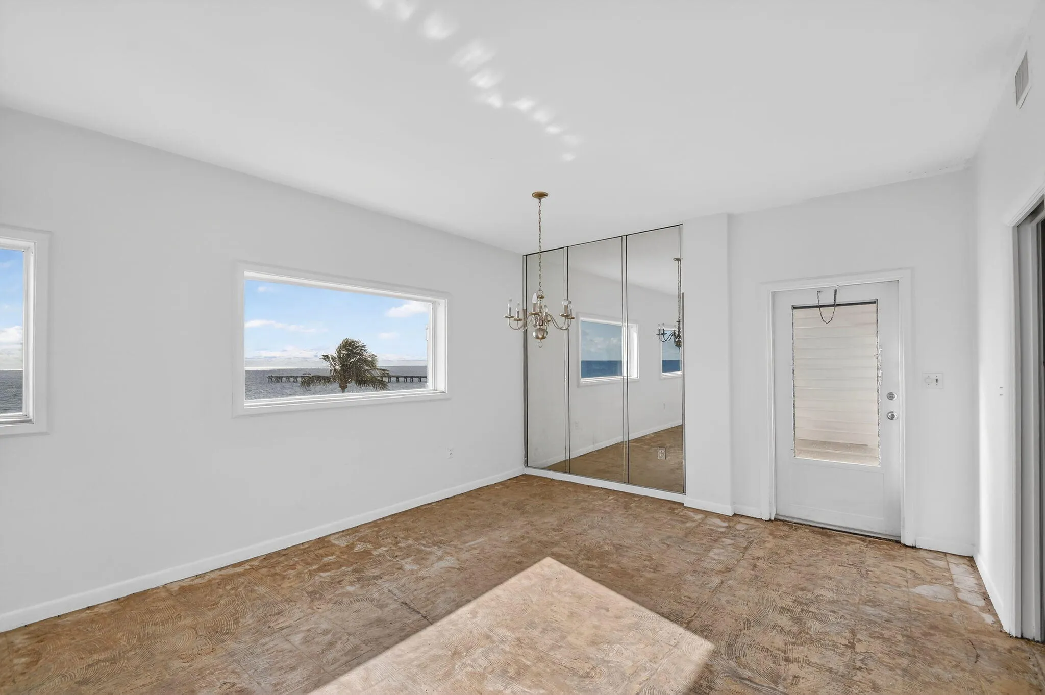 PENTHOUSE -14
