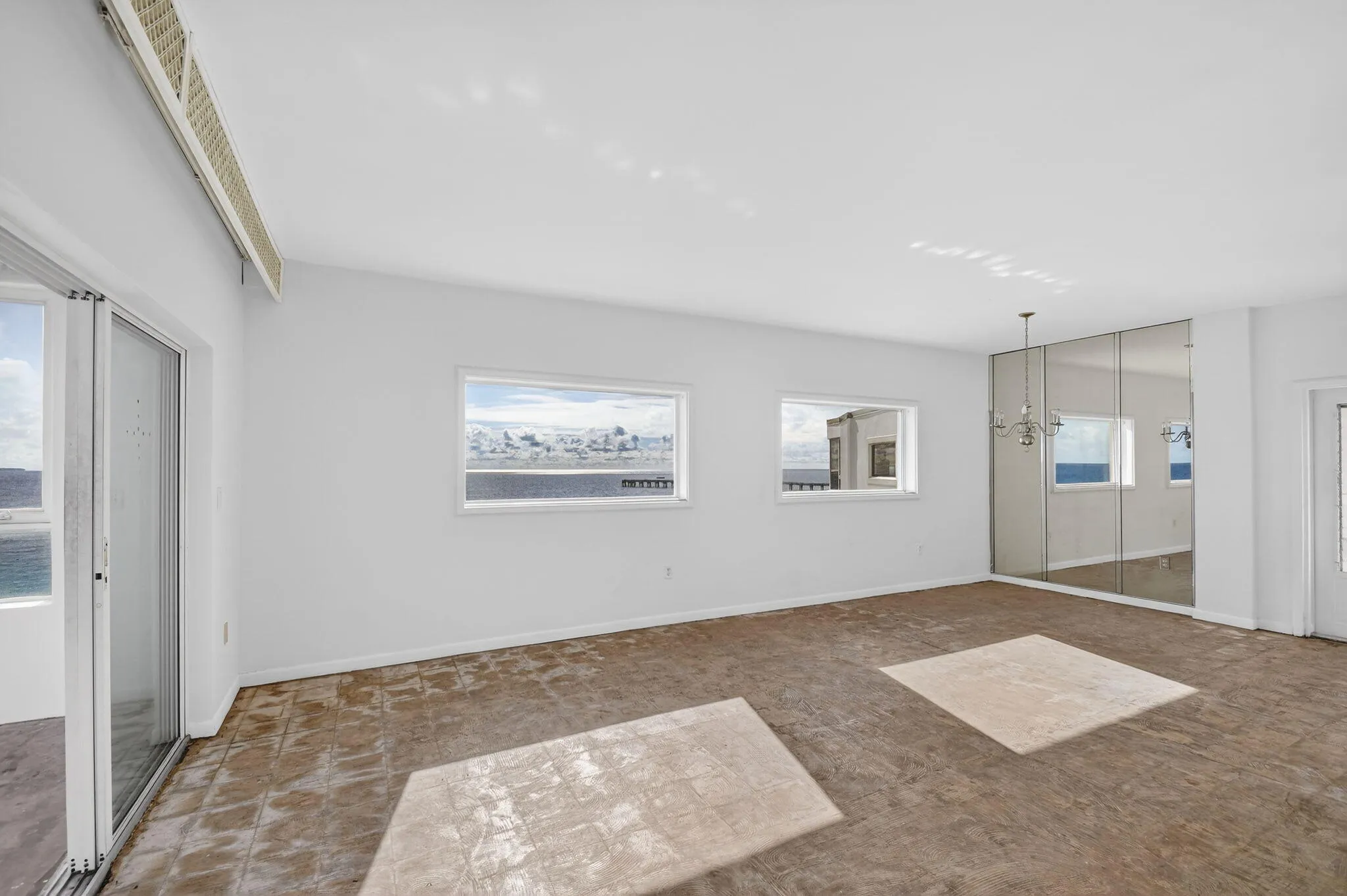 PENTHOUSE -14