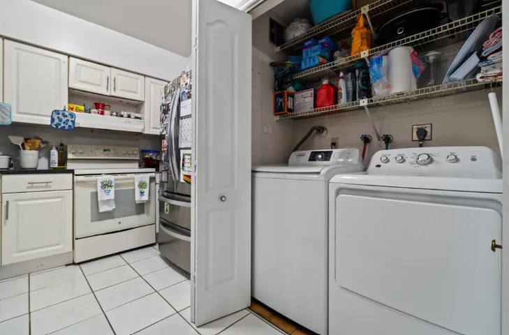 6194 Laundry