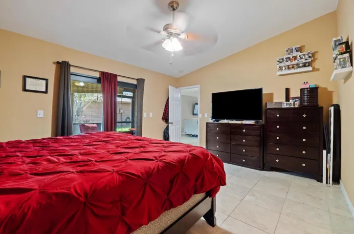 6194 Primary Bedroom 4