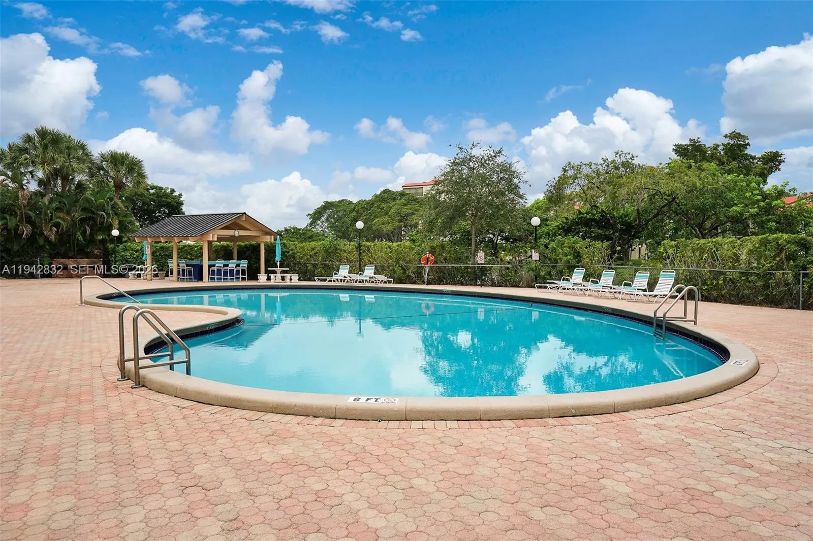 Cypress Bend II Pool