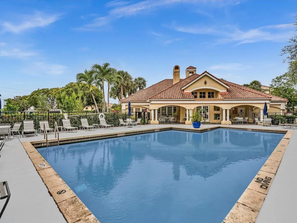 Resort Style Pool