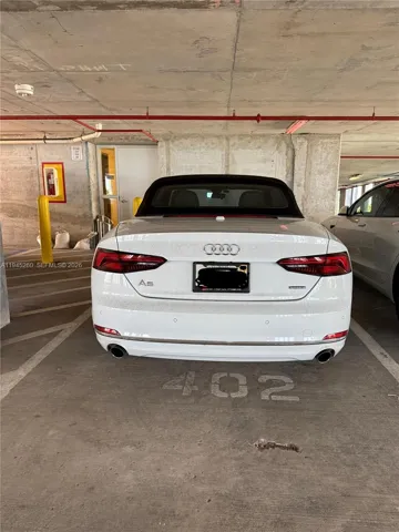 Parking #402
