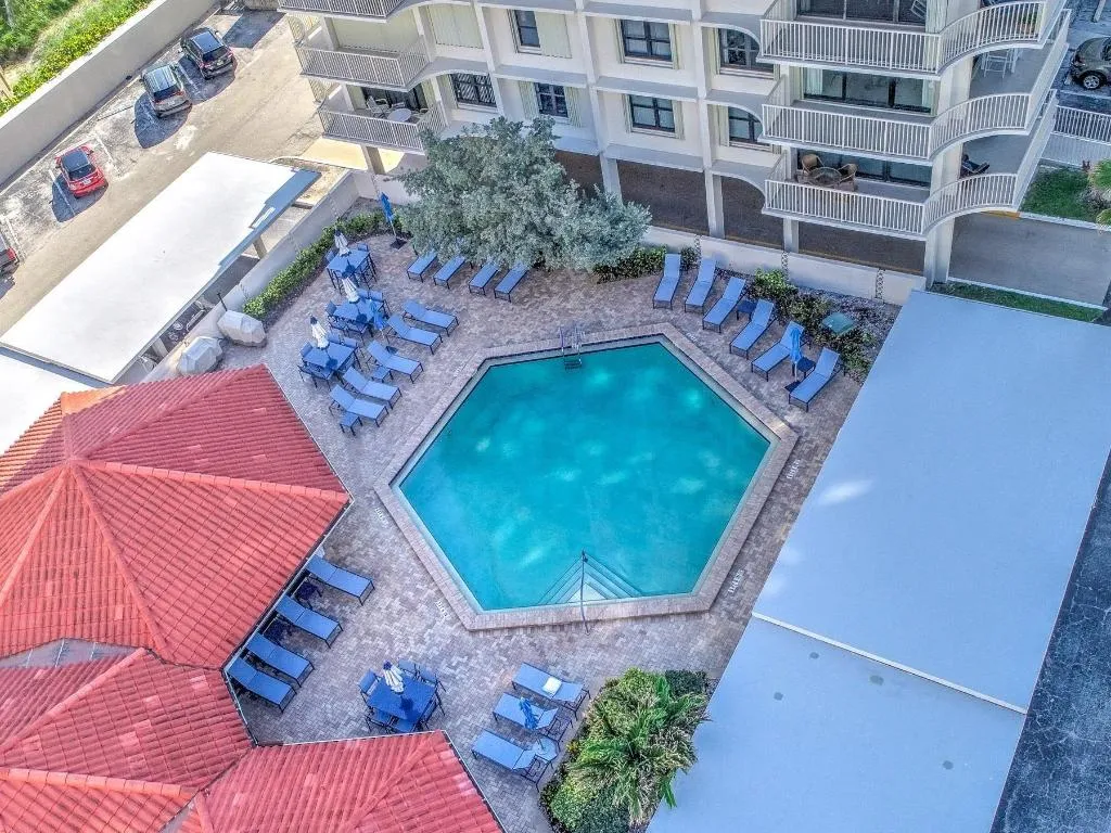 5480 N Ocean,B2A23