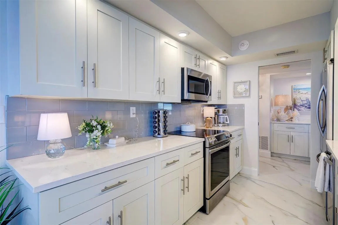 5480 N Ocean,B2A5