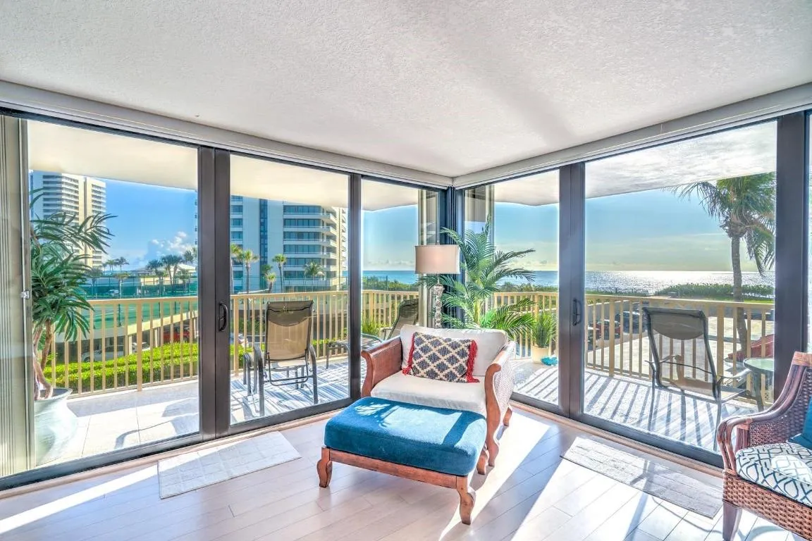 5480 N Ocean,B2A2