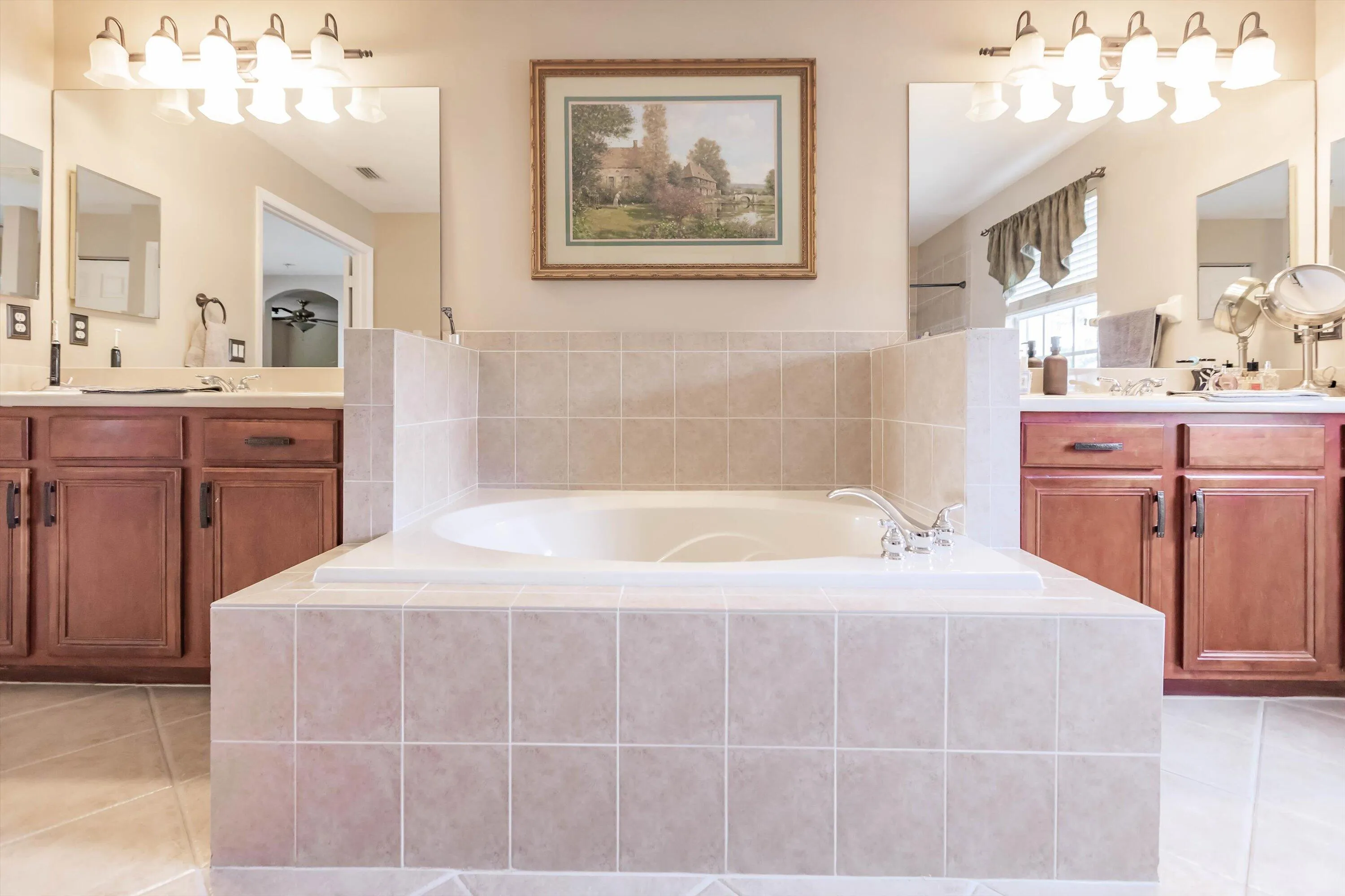 Property photo 44