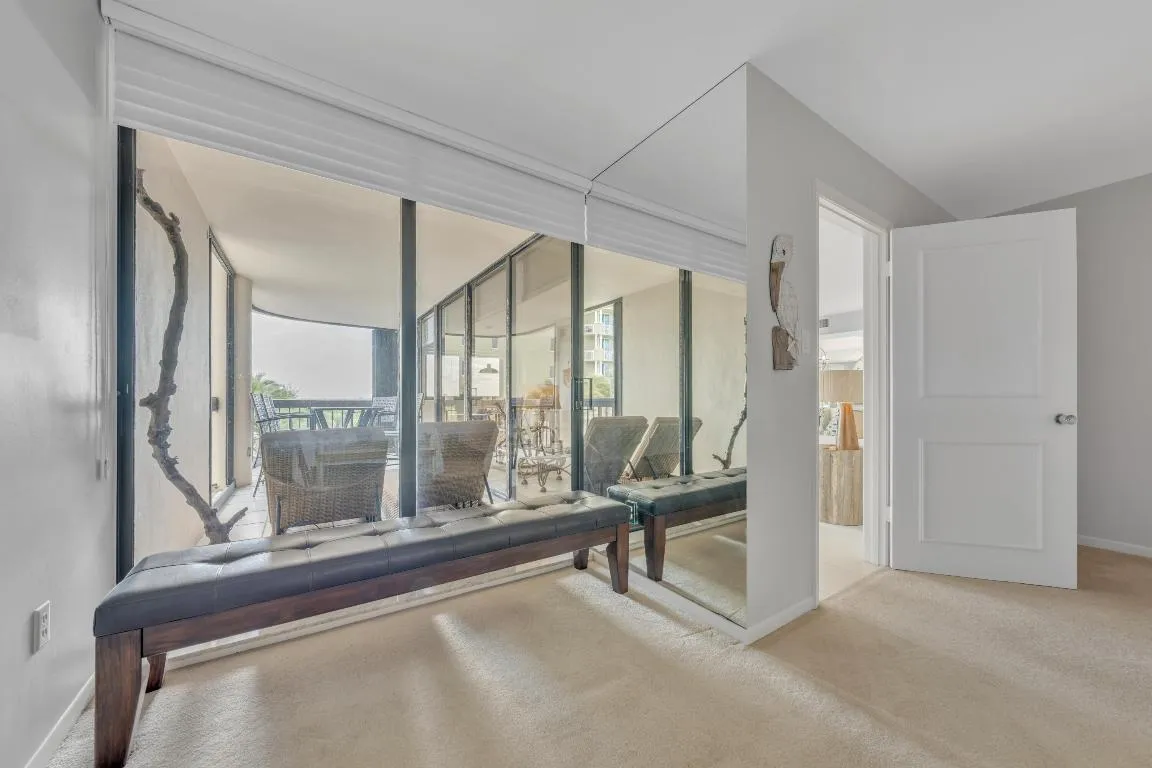 4A master view with balcony and sitting