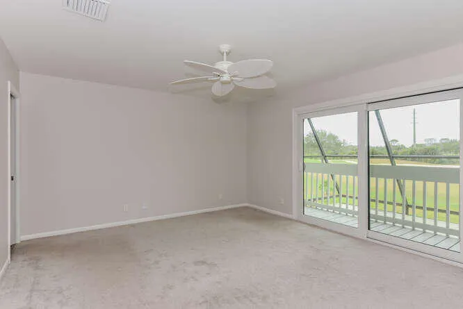 12698 SE Cascades Ct Hobe-small-032-071-