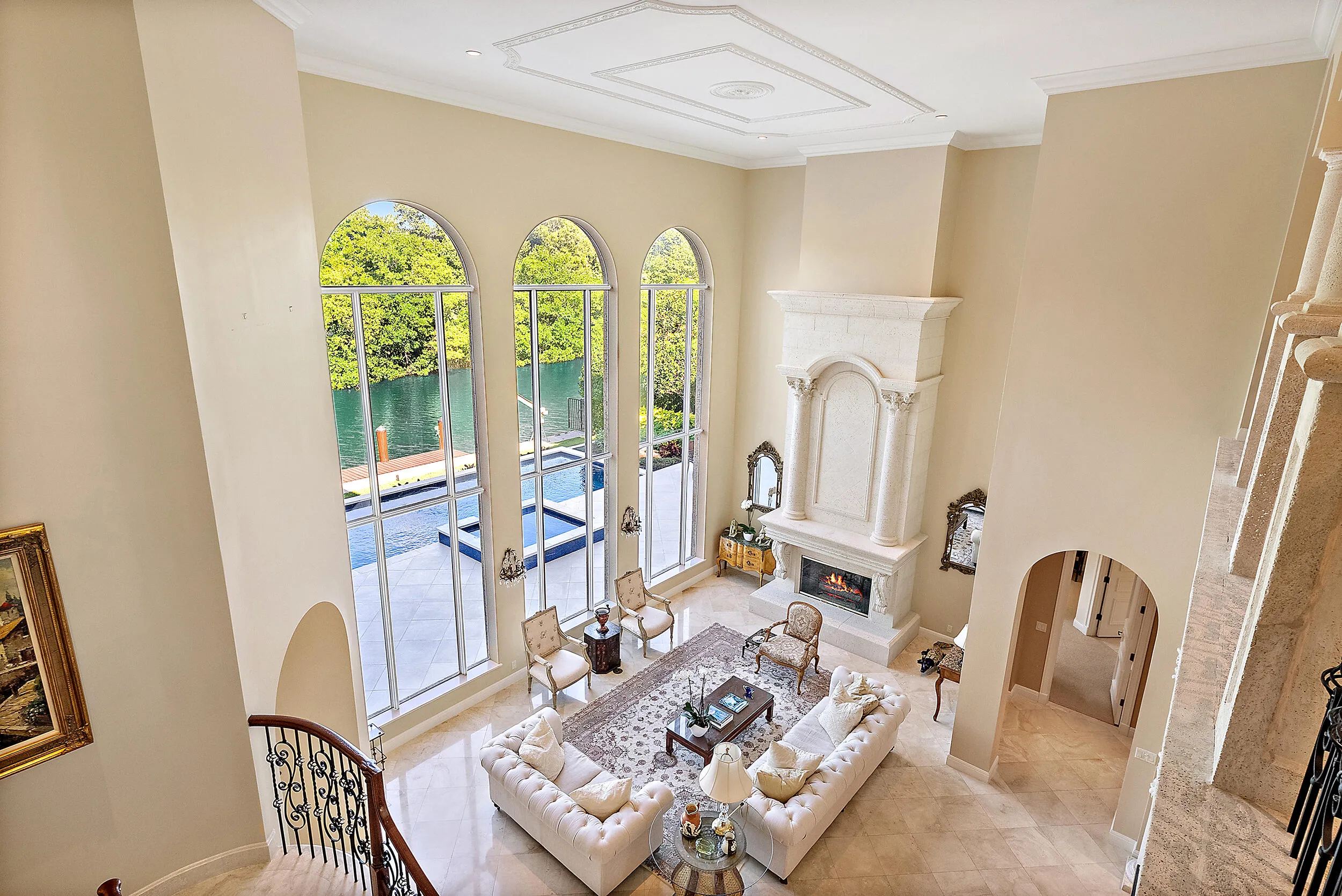 Upper Level to Living Room
