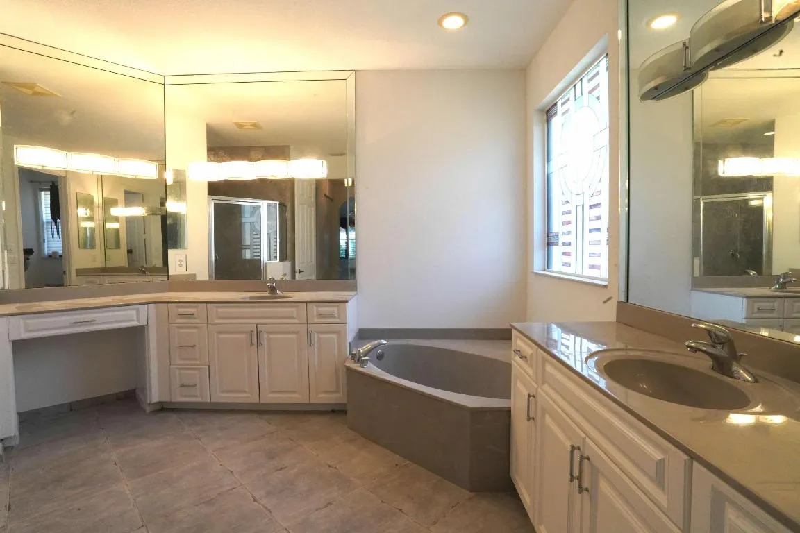master bath 3