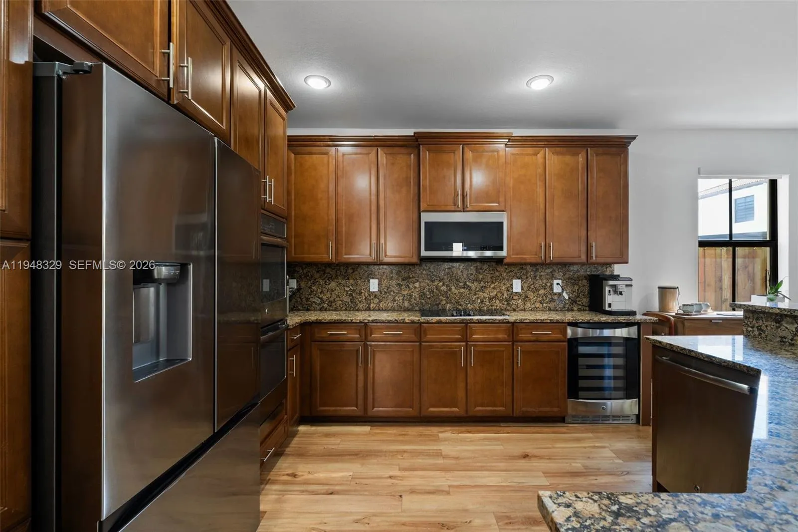 Property photo 100
