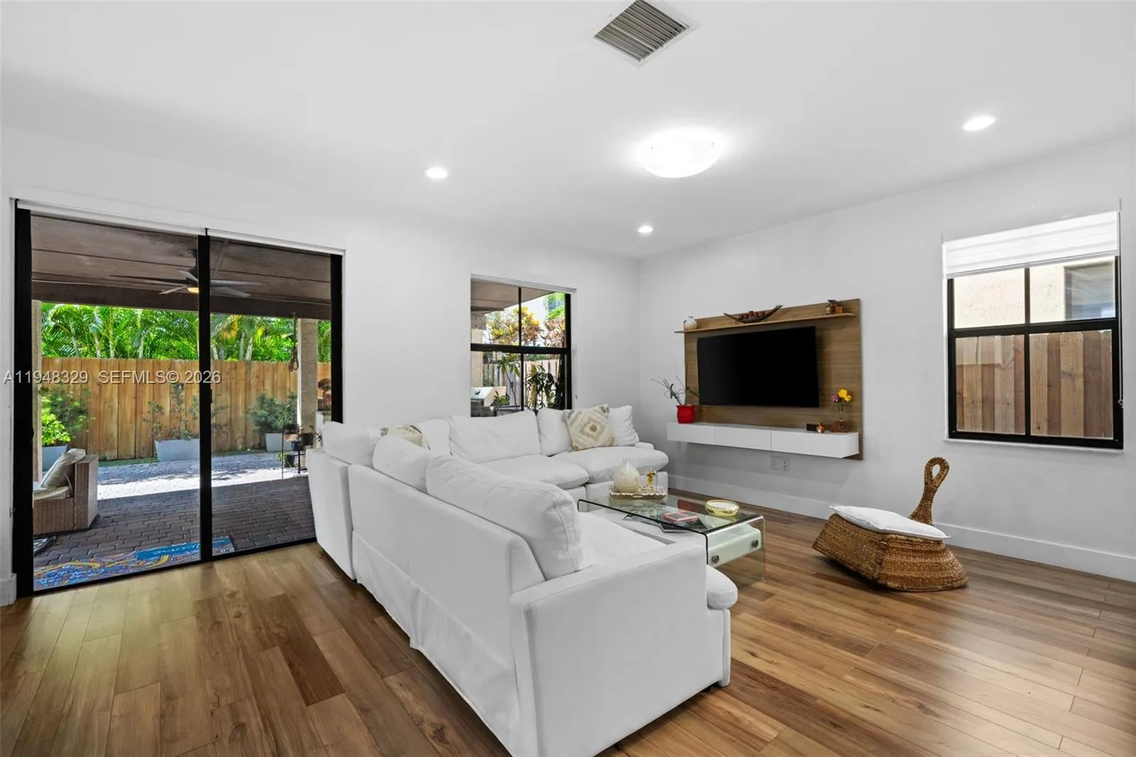 Property photo 84